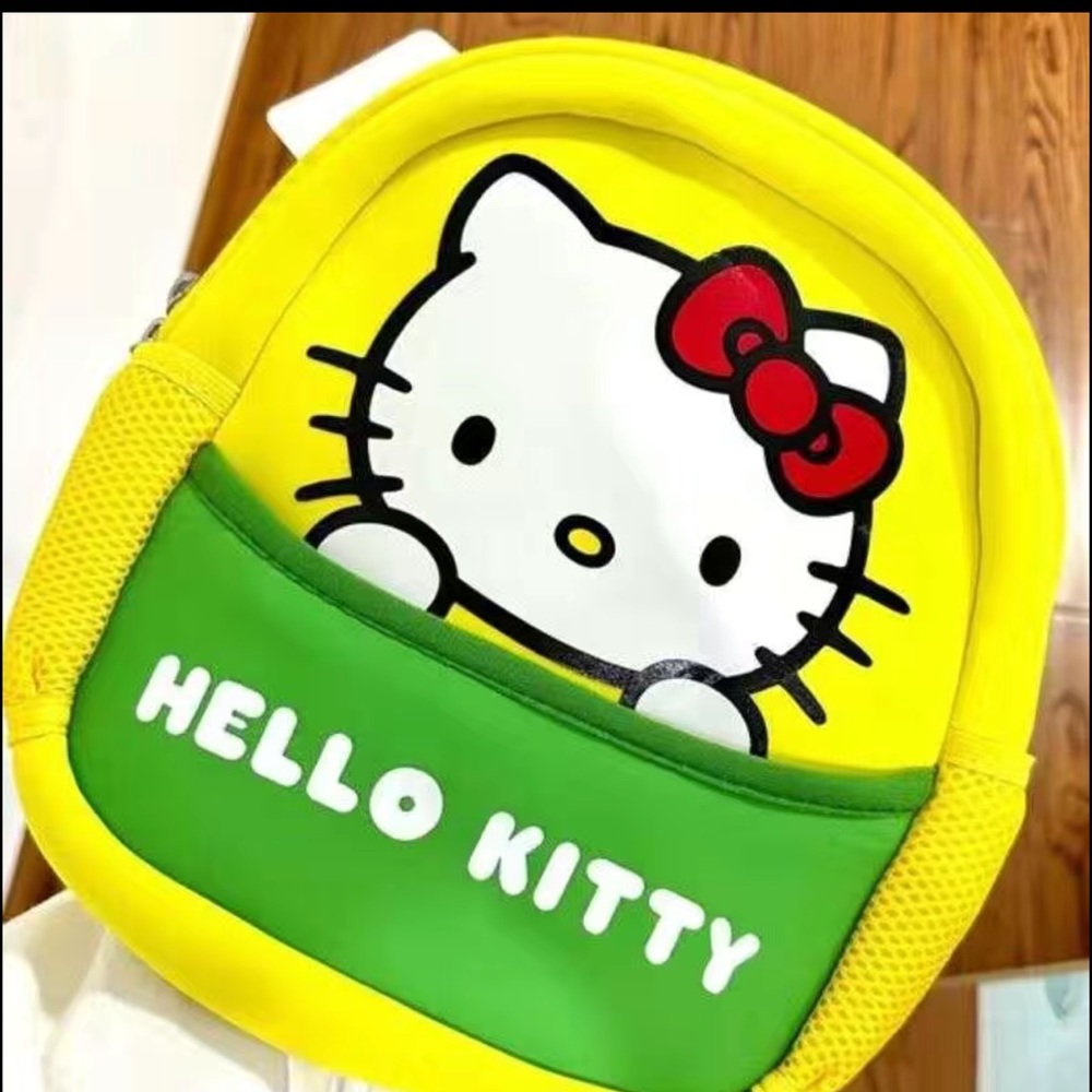 Hello Kitty Backpack - image 3
